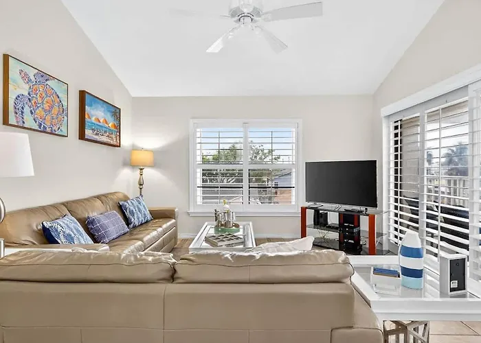 Fins Up In Clearwater Holiday home